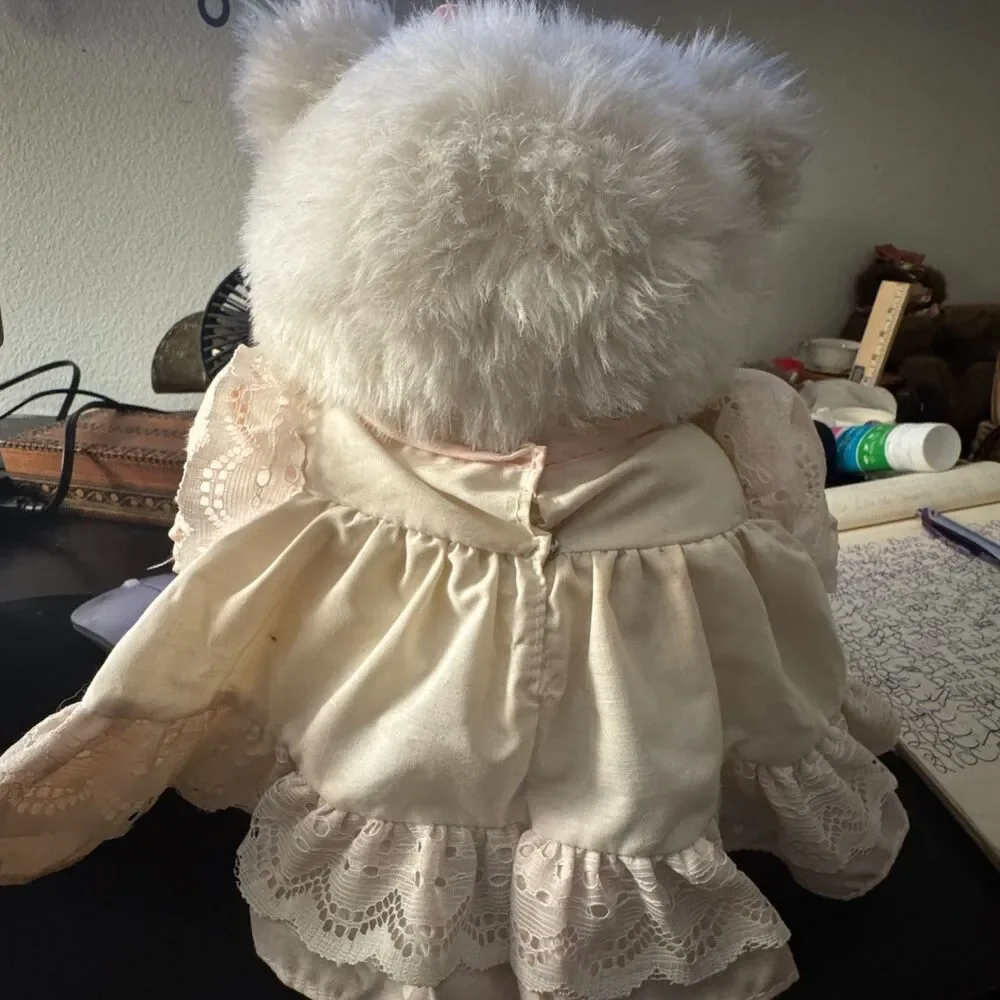 Robert Raikes 1988 Teddy Bear Trio Jason Jenny Sally Wooden Face Signed